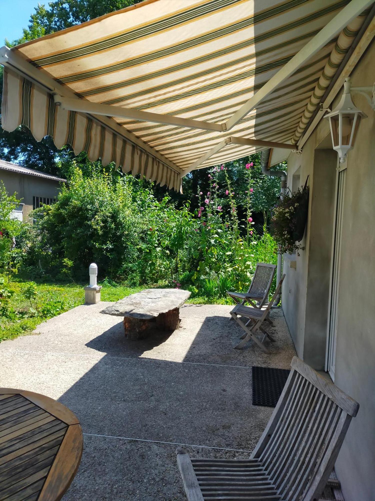 Logis51 Daire Ville-sur-Tourbe Dış mekan fotoğraf